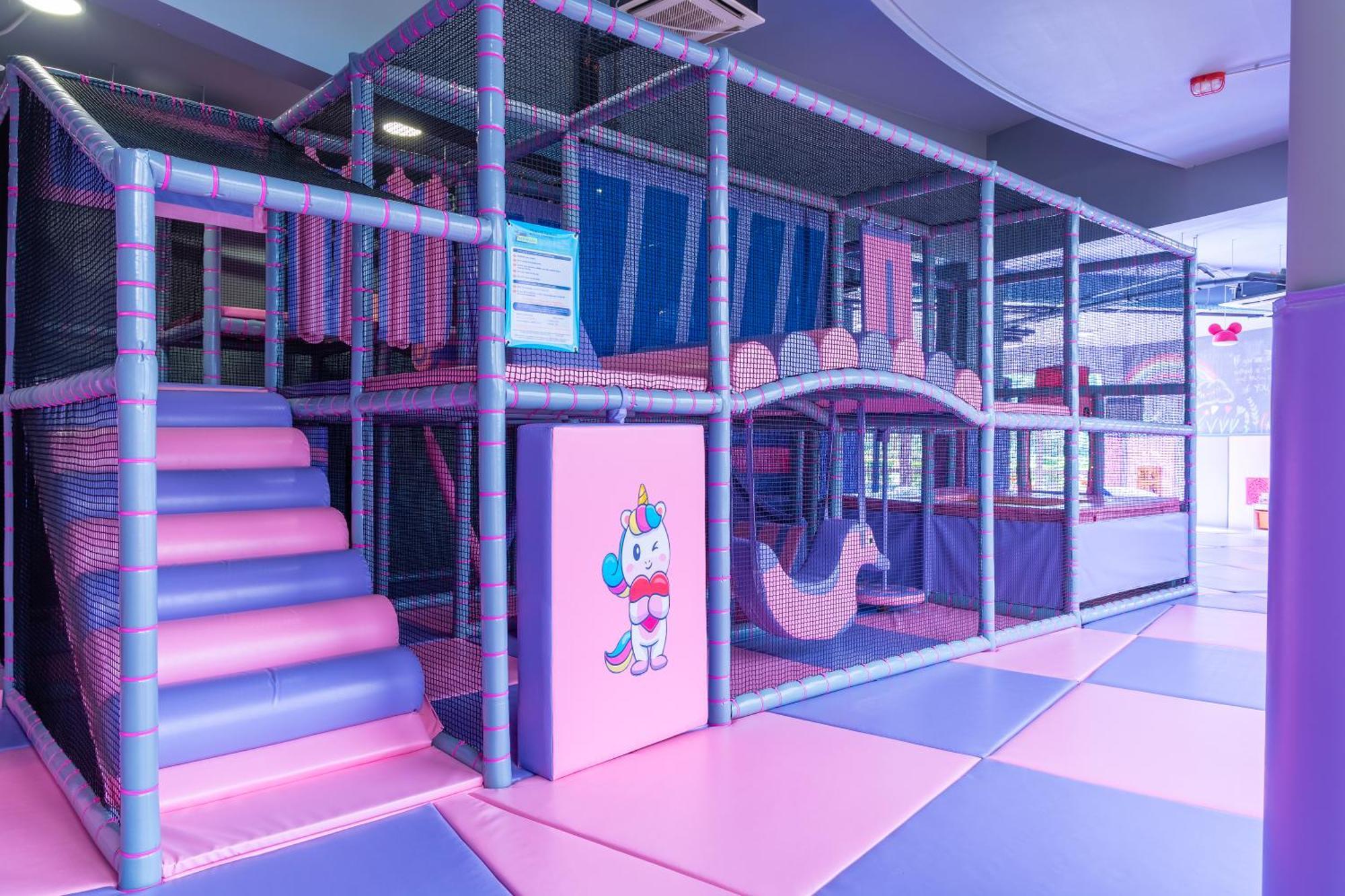 Miraggio Thermal Spa Resort Paliouri Exterior foto The indoor playground at the centre